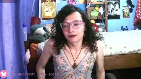 Lewd Mooncat online show from 12, 6, 2026