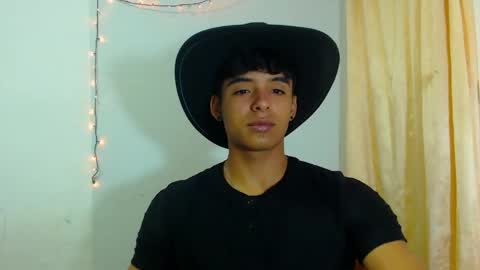 i  am lewis ly EDUARDO MEMDOZA15 online show from 1, 5, 2026