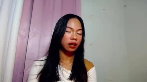 lexi_foru online show from 18, 12, 2025