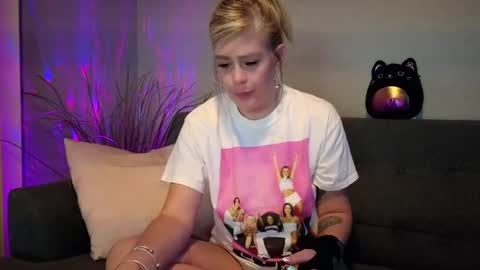 Lexi online show from 26, 9, 2025