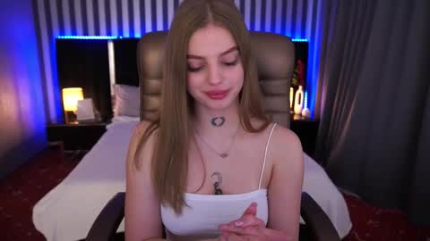 lexi_si online show from 27, 2, 2025