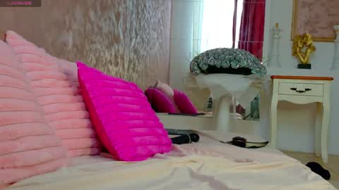 LEXXY online show from 17, 4, 2026