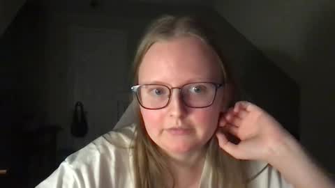 Snapshot of lexielilacs chatting on 16, 1, 2025 lexie online show from 16, 1, 2025