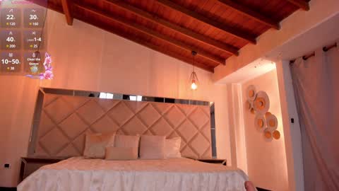 Lexie  online show from 10, 1, 2025