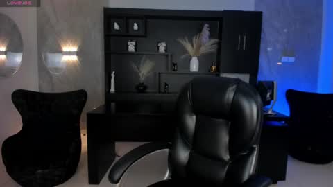 Lexie  online show from 5, 7, 2026