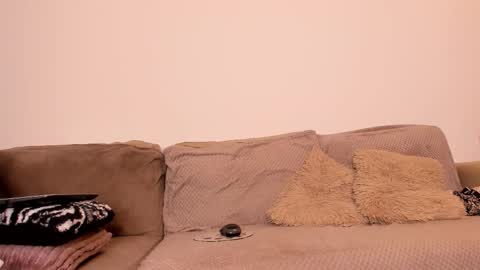 Snapshot of lexilow chatting on 17, 2, 2026 LexiLow online show from 17, 2, 2026