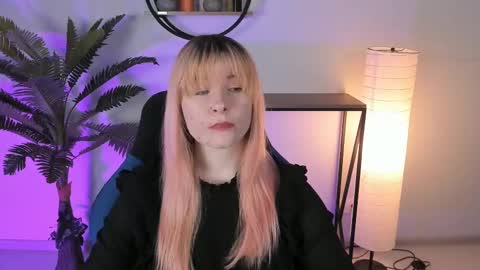 Lexi Wenford NO NUDE GODDESS online show from 24, 2, 2025