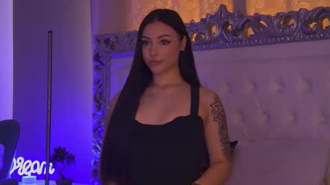 LexyBanks online show from 2, 3, 2026