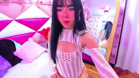 Snapshot of lexy_petite_ chatting on 26, 5, 2026 lexy_petite_ online show from 26, 5, 2026