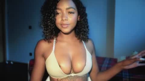 Snapshot of lexy_squirt_queen chatting on 30, 6, 2026 LEXY - Independent account online show from 30, 6, 2026