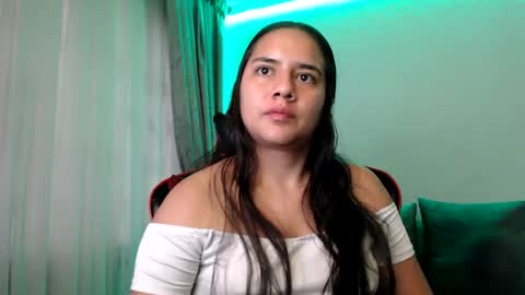 Lexy Davis online show from 4, 2, 2025