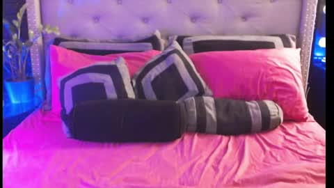 Snapshot of lexywetrain chatting on 6, 12, 2024 lexywetrain online show from 6, 12, 2024