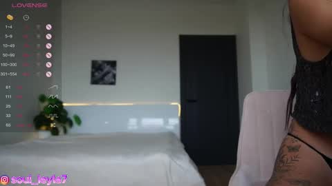 Leyla ly Ill be here Tuesday Thursday Friday Saturday Sunday online show from 24, 10, 2025