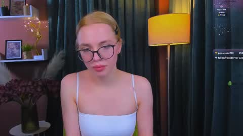leyla_sexi online show from 17, 4, 2026