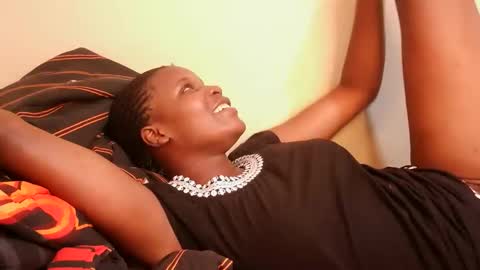 leylacuty13 online show from 2, 4, 2026