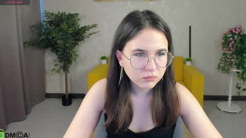 leylamirage online show from 31, 3, 2026