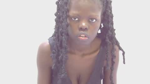 laylani69 online show from 31, 7, 2026