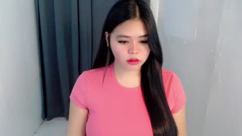 Snapshot of lhara_cumming chatting on 17, 7, 2026 LHARA online show from 17, 7, 2026
