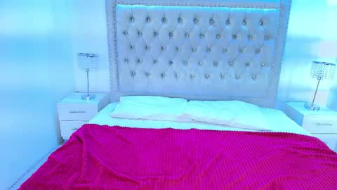 Snapshot of lia_adamsss chatting on 2, 10, 2025 Lia online show from 2, 10, 2025