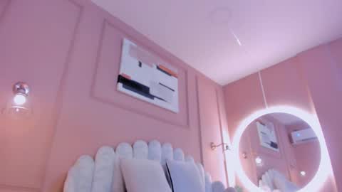 Snapshot of lia_ass chatting on 18, 2, 2025 Liss 3 online show from 18, 2, 2025