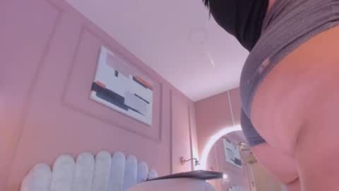Snapshot of lia_ass chatting on 26, 2, 2025 Liss 3 online show from 26, 2, 2025
