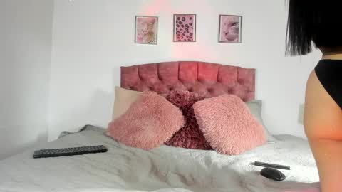 lia_blake7 online show from 18, 5, 2026