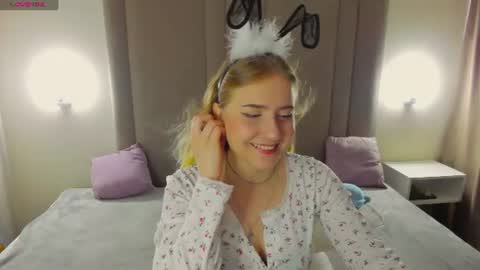 Snapshot of lia_candyyy chatting on 10, 7, 2026 lia_candyyy online show from 10, 7, 2026