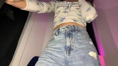 Snapshot of lia_hdz chatting on 4, 5, 2026 Kabroncita online show from 4, 5, 2026