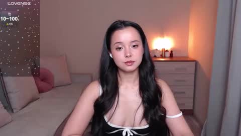 L I A online show from 11, 10, 2025