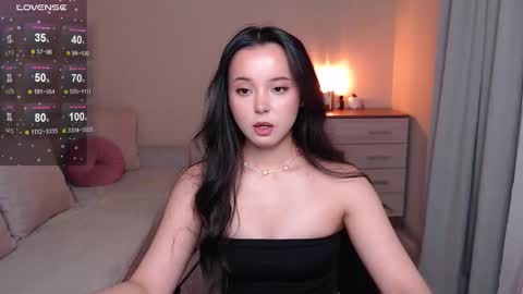 L I A online show from 1, 11, 2025