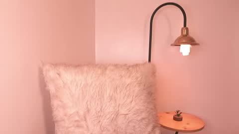 liaa online show from 7, 4, 2026