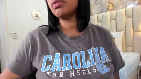 lia_mariana online show from 18, 2, 2026