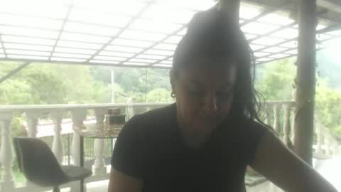 Snapshot of lia_taylor10 chatting on 20, 11, 2025 Lia online show from 20, 11, 2025