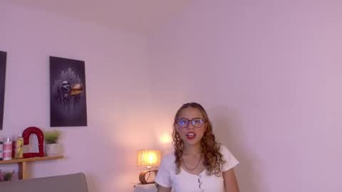 Juliana online show from 1, 5, 2026