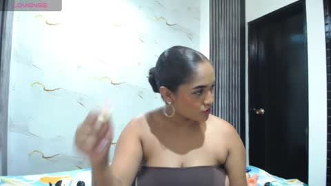 Snapshot of liaa_cams chatting on 2, 7, 2026 liaa_cams online show from 2, 7, 2026