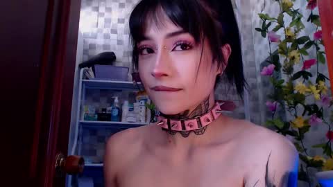 Snapshot of liaa_rodriguezz chatting on 20, 9, 2025 Liaa online show from 20, 9, 2025