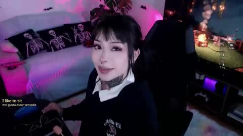 Snapshot of liaa_rodriguezz chatting on 14, 10, 2025 Liaa online show from 14, 10, 2025