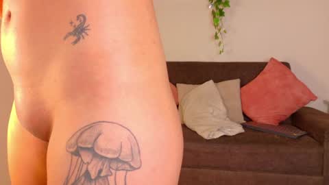 Snapshot of liaamoretti__ chatting on 8, 7, 2026 L I A online show from 8, 7, 2026