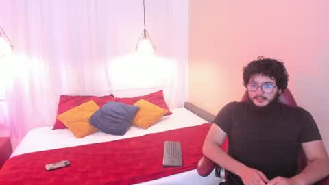 Lia Bell online show from 6, 7, 2026
