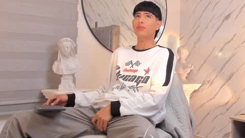 Liam online show from 3, 2, 2025