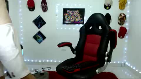 Andres online show from 9, 2, 2026