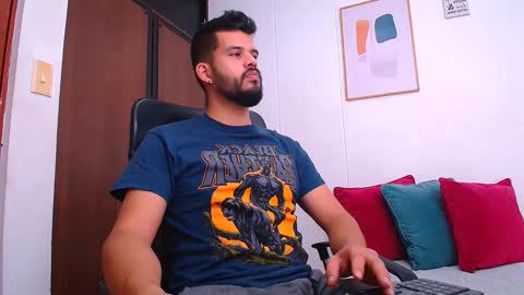 liam_borges online show from 18, 1, 2025