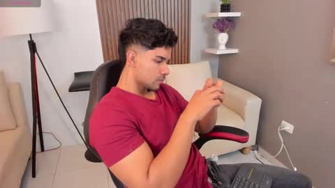 Liam Collins online show from 26, 2, 2025