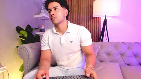 Liam Collins online show from 27, 11, 2025