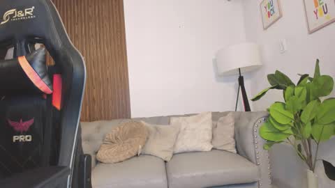 Liam Collins online show from 17, 2, 2026