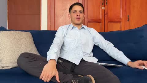 Liam online show from 14, 12, 2025