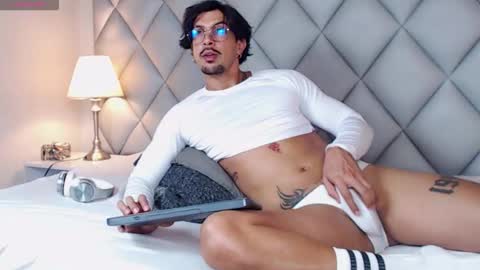 Liam Espinoza online show from 20, 10, 2025