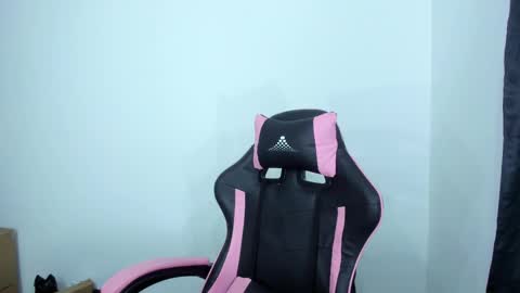 Snapshot of liam_oasiss chatting on 30, 12, 2024 liam_oasiss online show from 30, 12, 2024