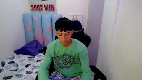 Snapshot of liam_play chatting on 7, 5, 2026 LIAM online show from 7, 5, 2026