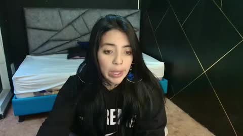 L I A M O N R O E online show from 21, 11, 2025